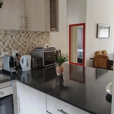 The Classic Menlyn Maine Apartment Pretoria Exterior photo