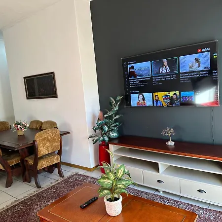 The Classic Menlyn Maine Apartment Pretoria Exterior photo