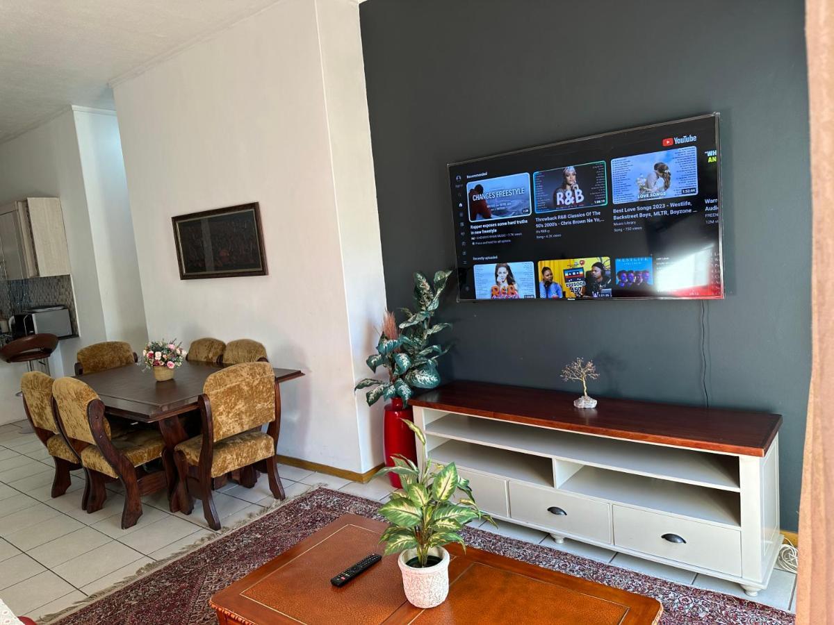 The Classic Menlyn Maine Apartment *