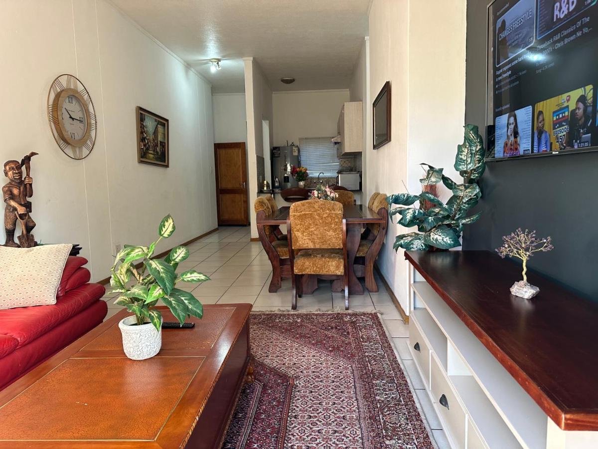 Apartment The Classic Menlyn Maine *