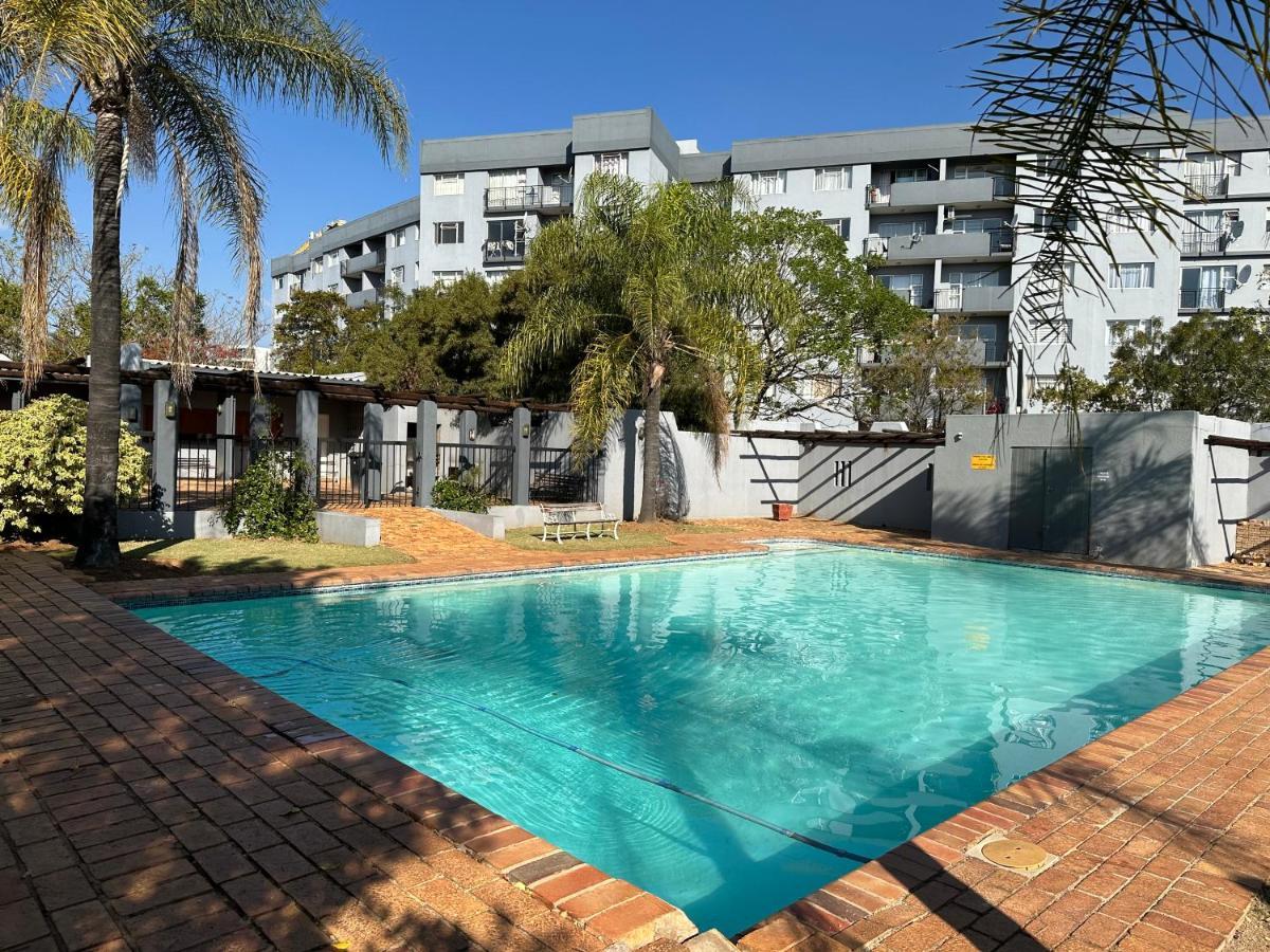 Apartment The Classic Menlyn Maine Pretoria